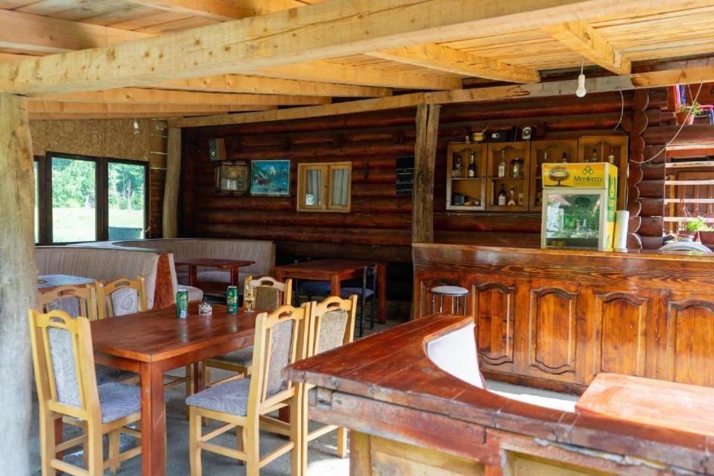 Plav Riverside Village Екстериор снимка